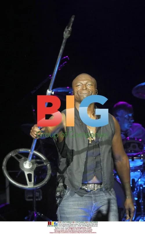 Seal Performs in Zadar, Croatia