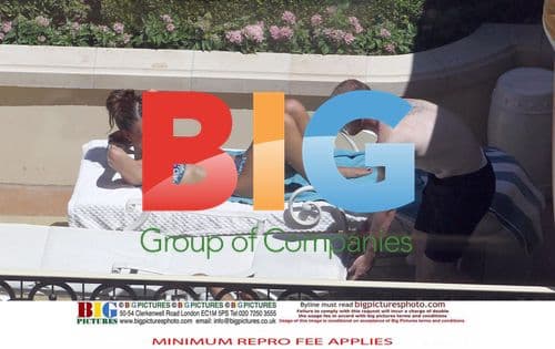 Wayne and Coleen Rooney Poolside in USA