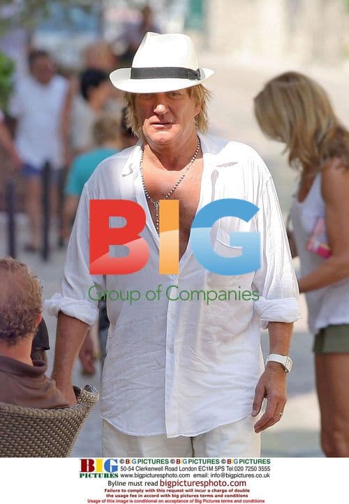 Rod Stewart Family Walk in France