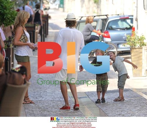 Rod Stewart and Family Out for Walk in France