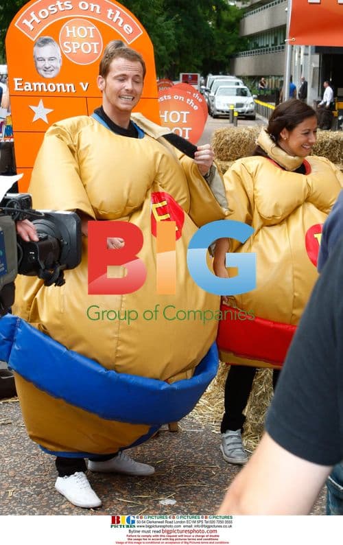 Celebrities filming Hosts On The Hot Spot