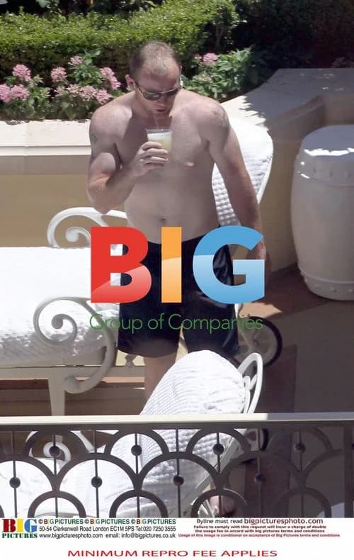 Wayne and Coleen Rooney Poolside in Las Vegas