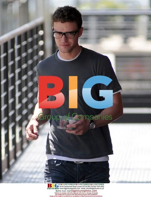 Justin Timberlake Snacking on Cherries in NYC