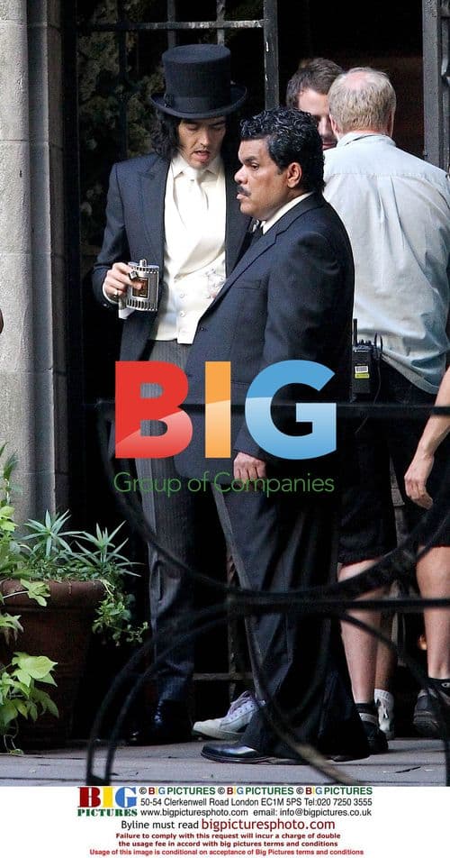 Russell Brand and Luis Guzman on 'Arthur' set