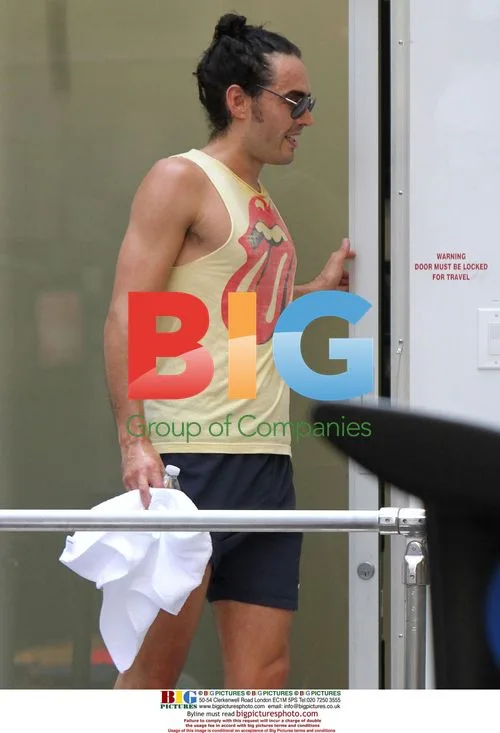 Russell Brand on Set of "Arther"