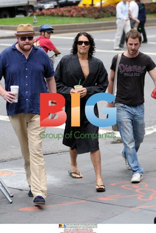 Russell Brand Filming 'Arthur' in NYC