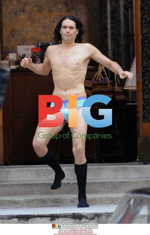 Russell Brand Filming for 'Arthur' in New York