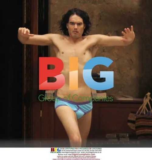 Russell Brand Filming 'Arthur' in NYC