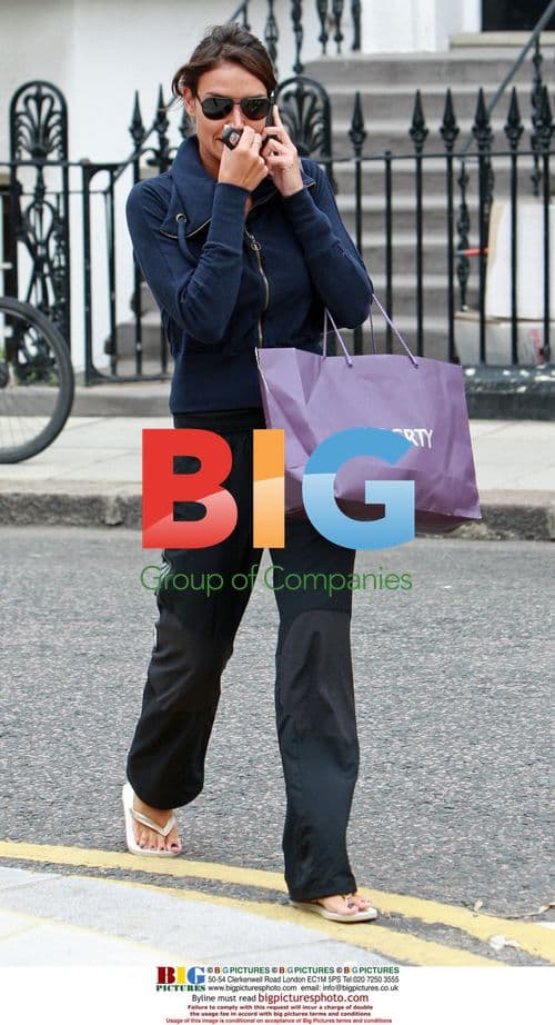 Christine Bleakley Runs Errands in London