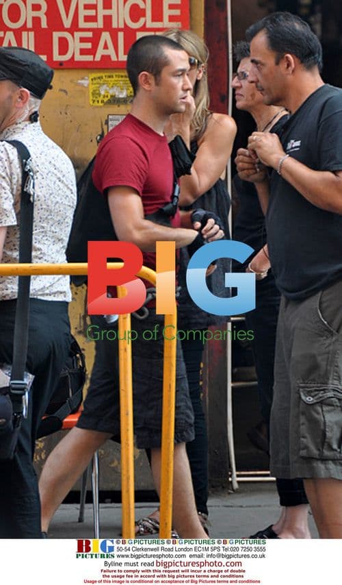 Joseph Gordon Levitt on Premium Rush Set