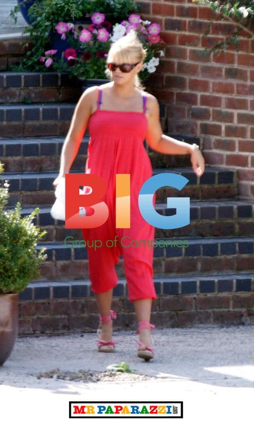 Kerry Katona Out With Children