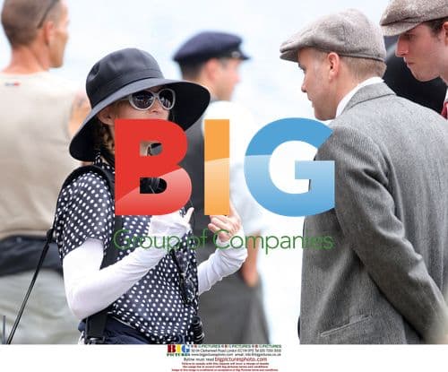 Madonna filming biopic in France