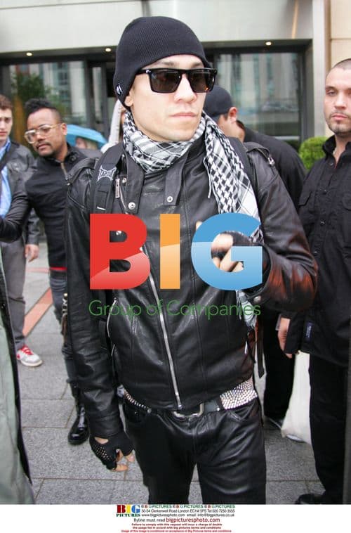 Taboo of Black Eyed Peas Leaving Hotel