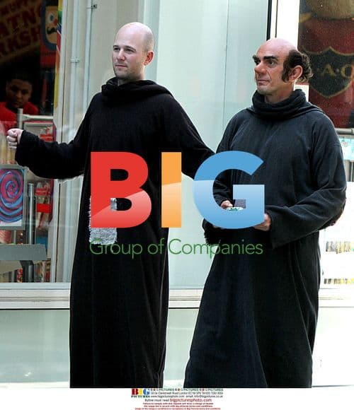 Hank Azaria as Gargame on Smurfs set