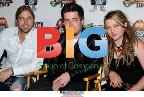 American Idol Finalists at M&M Pretzel Release