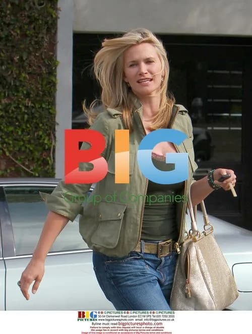 Natasha Henstridge Leaves Hair Salon