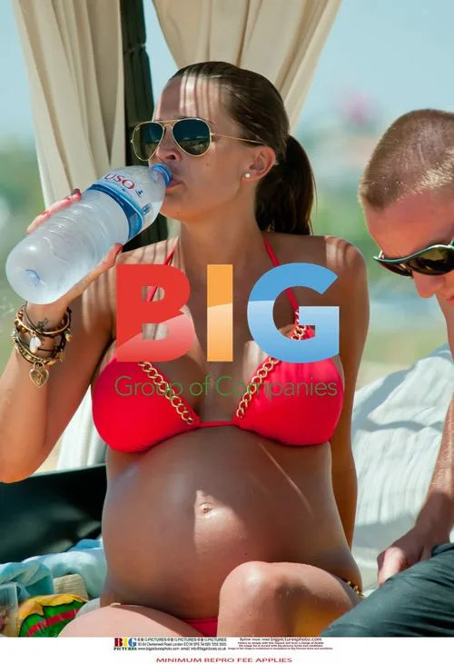Danielle Lloyd and Jamie O'Hara in Portugal