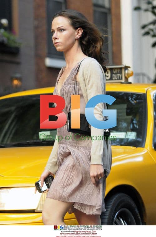 Barbara Bush Catching Cab in NYC