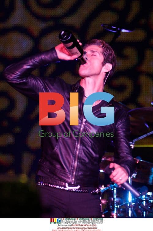 Perry Farrell of Jane's Addiction performs at Rock in Rio Festival