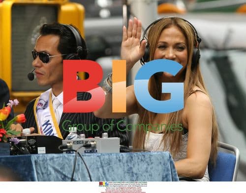 Jennifer Lopez Accompanies Marc Anthony at Puerto Rican Day Parade