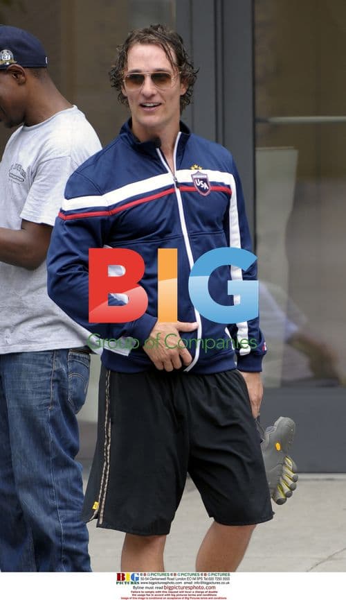 Matthew McConaughey and Camila Alves Shop in NYC