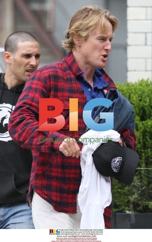 Owen Wilson Spotted Downtown Vancouver