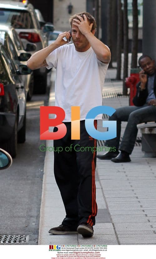 Stephen Dorff Animated Phone Call