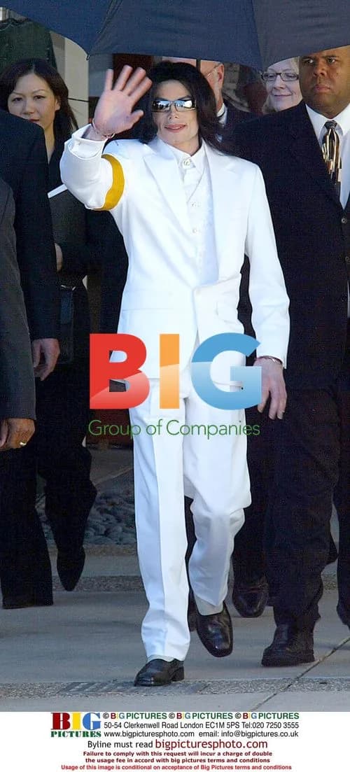 Michael Jackson Arrives at Trial