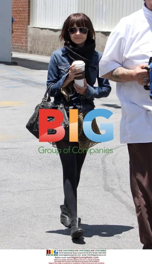 Nicole Richie Leaves Traffic School