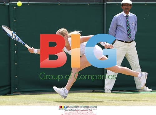 Kim Clijsters vs Maria Kirilenko at Wimbledon