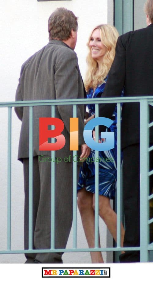 Ryan O'Neal and Redmond honor Farrah Fawcett