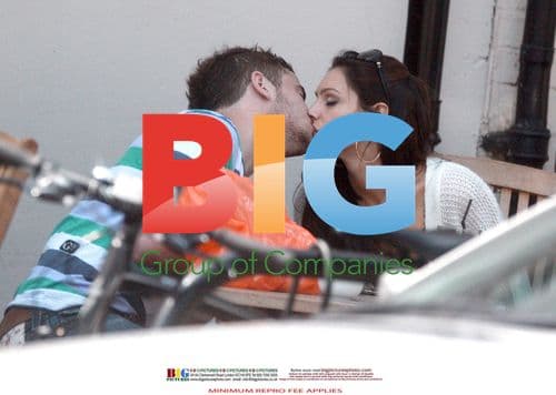 Kelly Brook Meets Boyfriend Danny Cipriani for Lunch