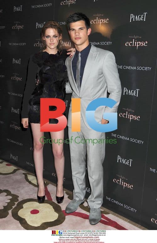 Kristen Stewart and Taylor Lautner at Eclipse Premiere