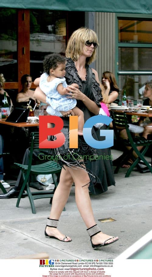 Heidi Klum with children at Bar Pitti