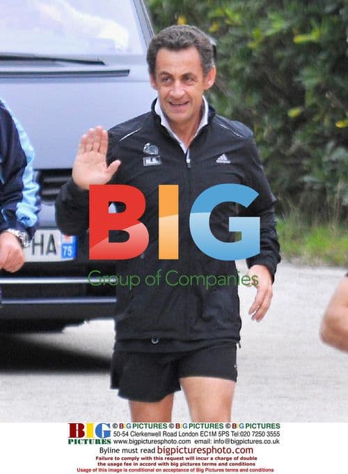 Nicolas Sarkozy Jogging with Bodyguards