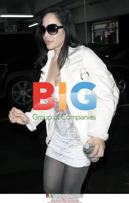 Octomom Nadya Suleman Arriving At Hotel