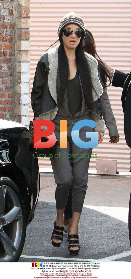 Vera Wang Picks Up Evan Lysacek