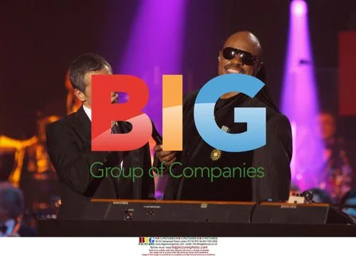 Nagui and Stevie Wonder at French Music Awards