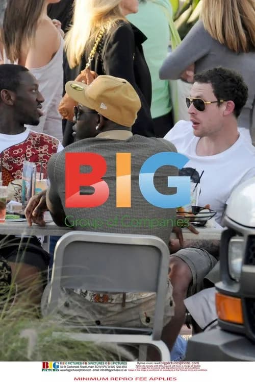 Wayne Bridge and Teammates Party in Miami