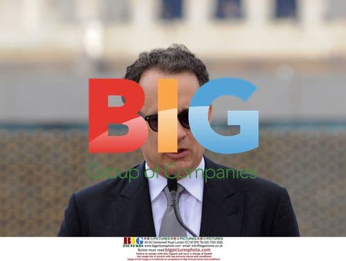 Hanks and Spielberg Honor WWII Vets