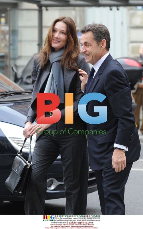 Nicolas Sarkozy and Carla Bruni Sarkozy Vote in Paris