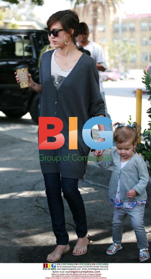 Jessica Alba and daughter Honor