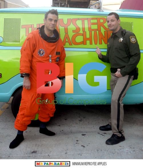 Robbie Williams in Astronaut Suit