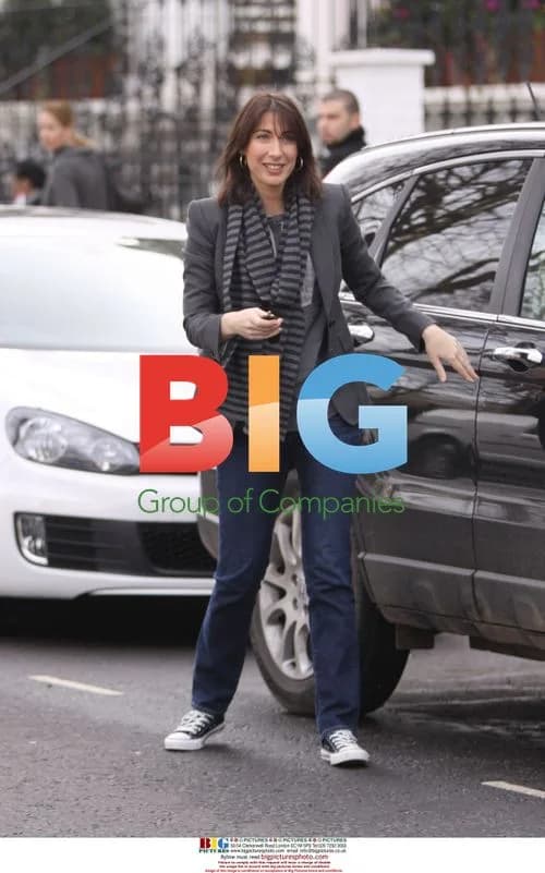 Pregnant Samantha Cameron's School Run