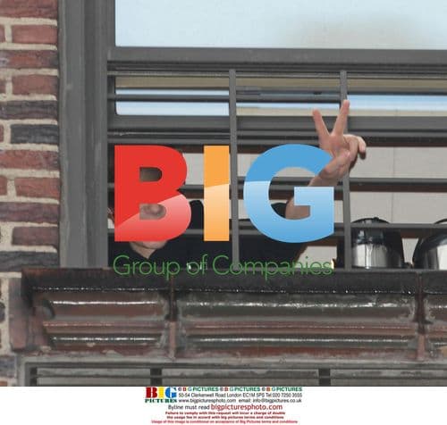 Justin Bieber Waves from Letterman Studios