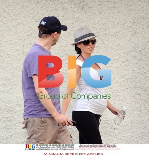 Dannii Minogue Pregnancy Stroll