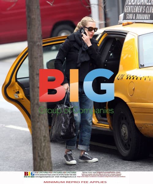 Kate Winslet Seen Leaving Taxi in NYC