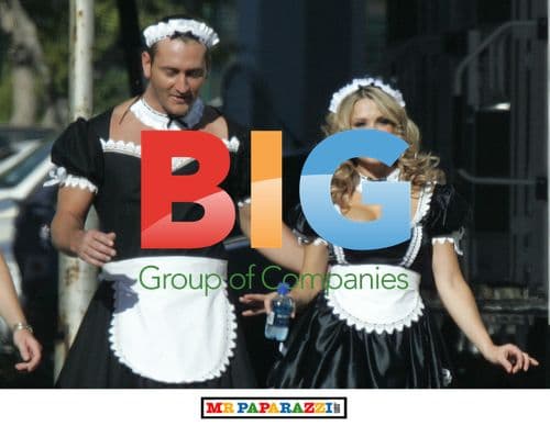 Melinda Messenger and Will Mellor on Walkers Crisps Ad Set