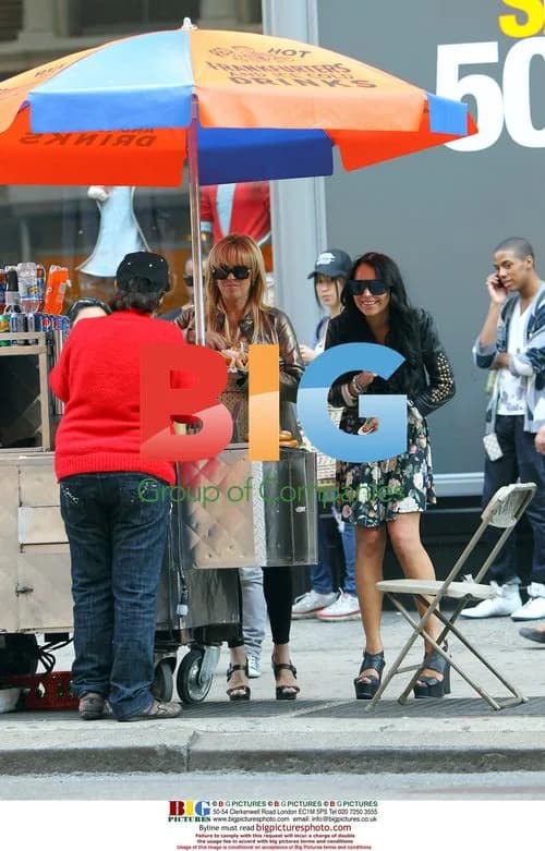 Lindsay Lohan and Dina Lohan in NYC