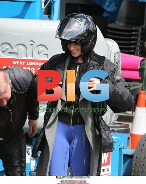 Tamzin Outhwaite and 'Over The Rainbow' Contestants Arrive at Studios